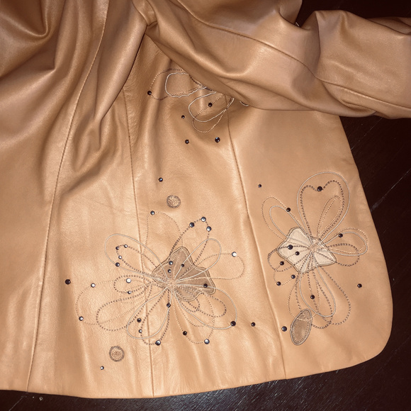 Dana Buchman New Leather Embroidered Jacket 6 NWOT - Picture 8 of 8